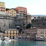 Garghe House Apartamento *